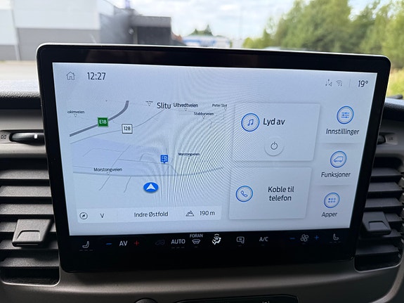 Ford E-Transit 350 L2 Van 20 of 30