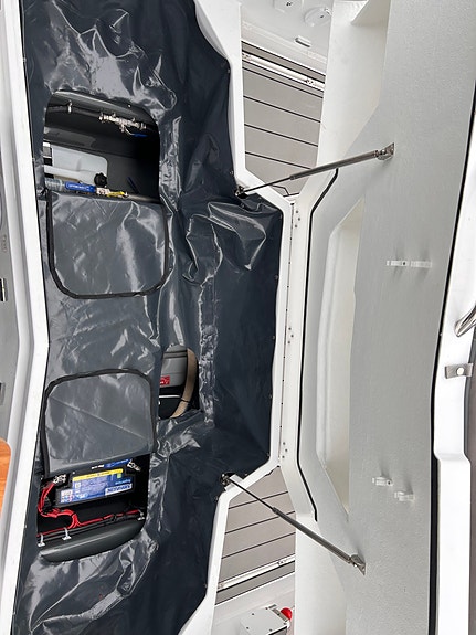 RYDDESALG: Nordkapp Noblesse 830 Mercury 400 hk. - kun 45 timer, hekktruster ++ 25 of 30