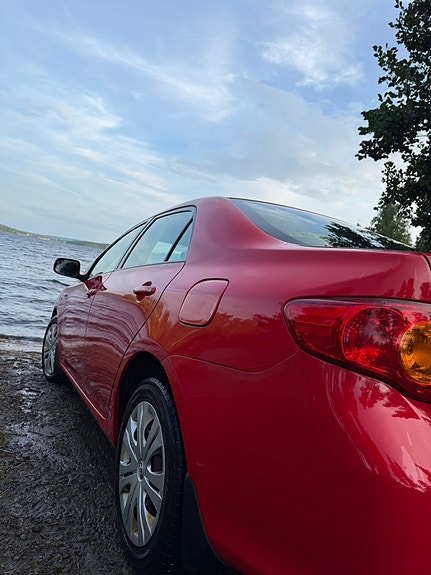 Toyota Corolla 4 of 10
