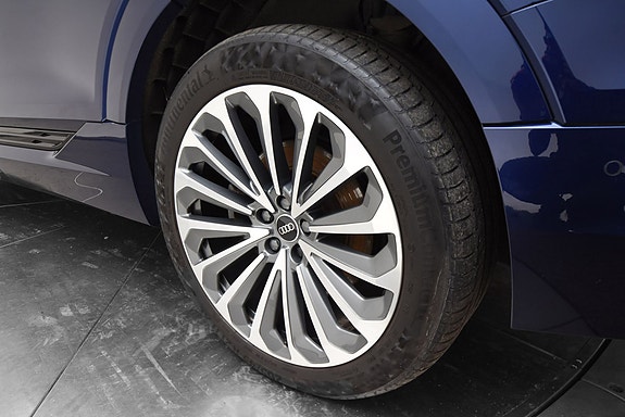 Audi e-tron Sportback 9 of 30