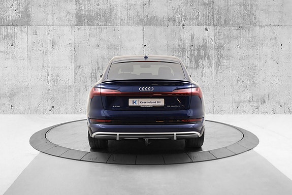 Audi e-tron Sportback 4 of 30