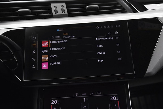 Audi e-tron Sportback 28 of 30