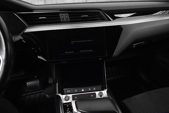 Audi e-tron Sportback 19 of 30
