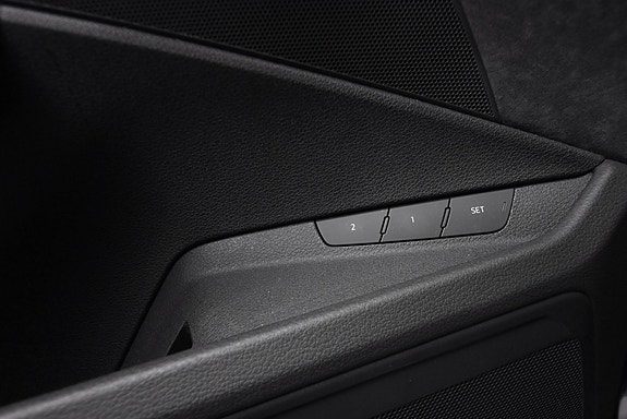Audi e-tron Sportback 18 of 30