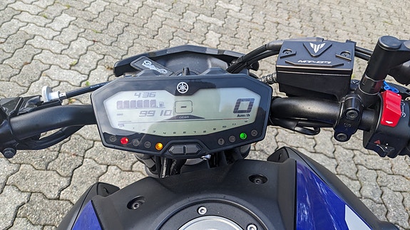 Yamaha MT-07 10 of 11