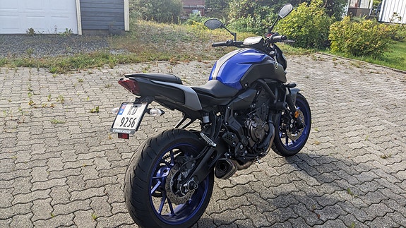Yamaha MT-07 2 of 11
