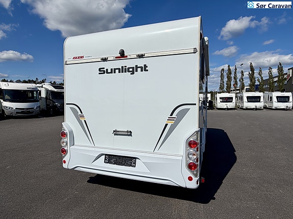 Sunlight T 67 3 of 24