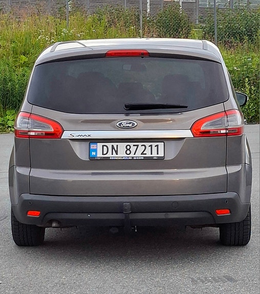 Ford S-MAX 5 of 5
