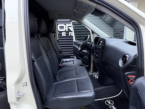 Mercedes-Benz Vito 25 of 30