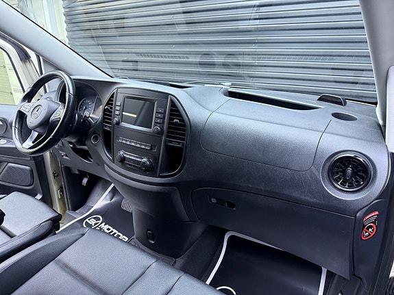 Mercedes-Benz Vito 11 of 30
