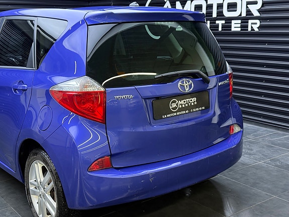 Toyota Verso-S 6 of 30
