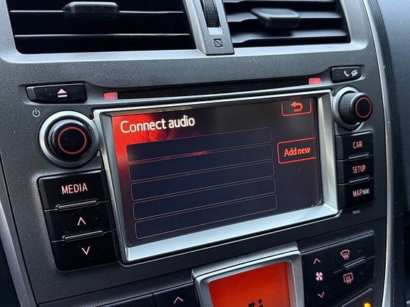 Toyota Verso-S 19 of 30