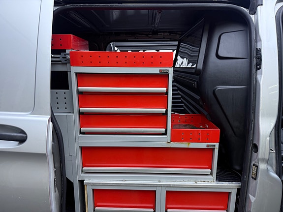 Mercedes-Benz Vito 24 of 30