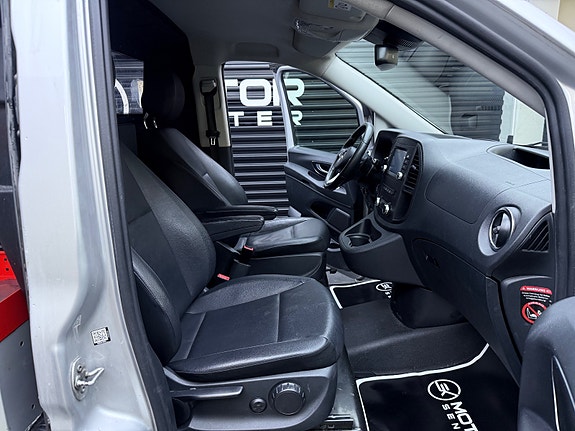 Mercedes-Benz Vito 23 of 30