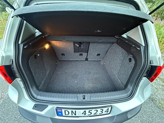 Volkswagen Tiguan 10 of 10