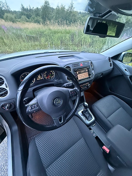 Volkswagen Tiguan 5 of 10