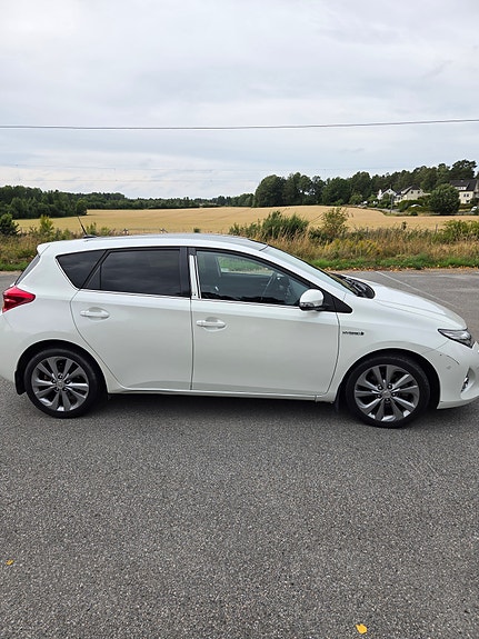Toyota Auris 19 of 20