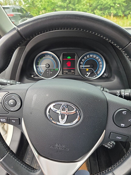 Toyota Auris 5 of 20