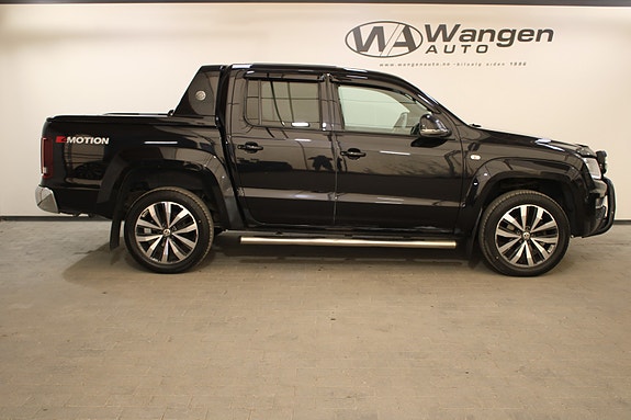 Volkswagen Amarok 8 of 30
