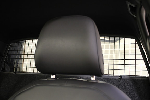 Volkswagen Amarok 26 of 30