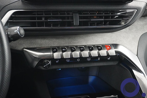 Peugeot 5008 18 of 27