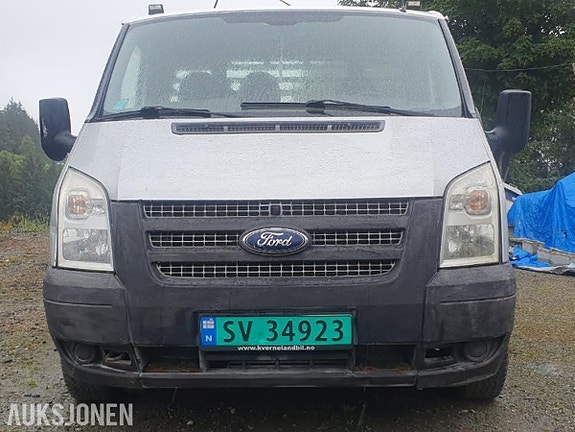 Ford Transit 2 of 5