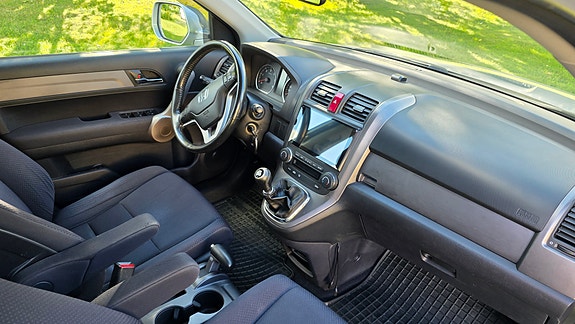 Honda CR-V 3 of 5