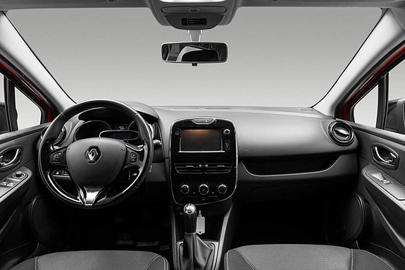 Renault Clio 24 of 30