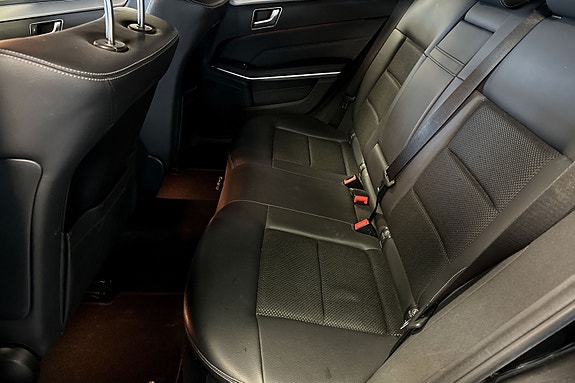 Mercedes-Benz E200 d 13 of 30