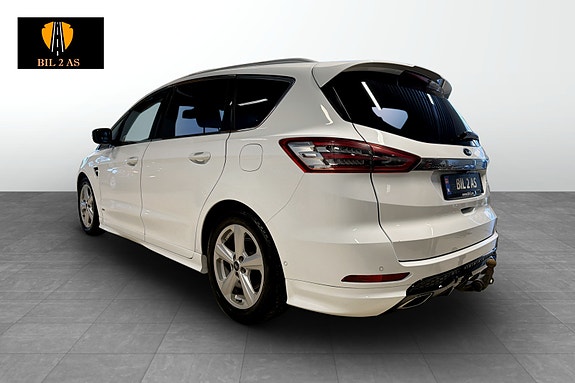 Ford S-MAX 3 of 5