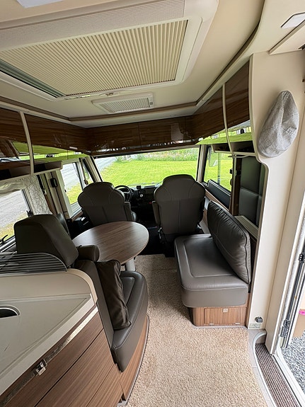 Eura Mobil Integra 760 QB 13 of 22