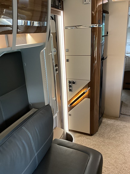 Eura Mobil Integra 760 QB 8 of 22