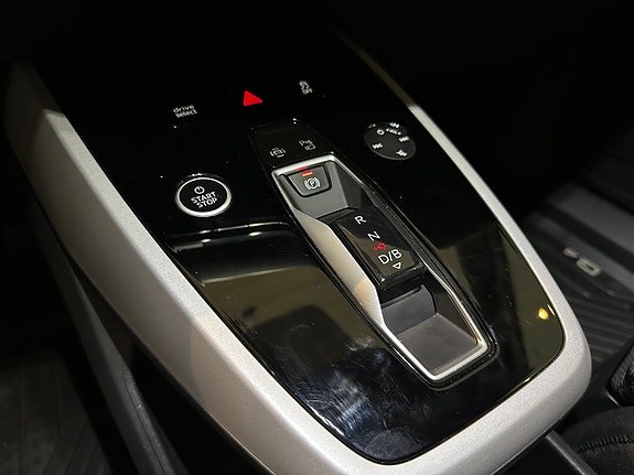 Audi Q4 e-tron 30 of 30