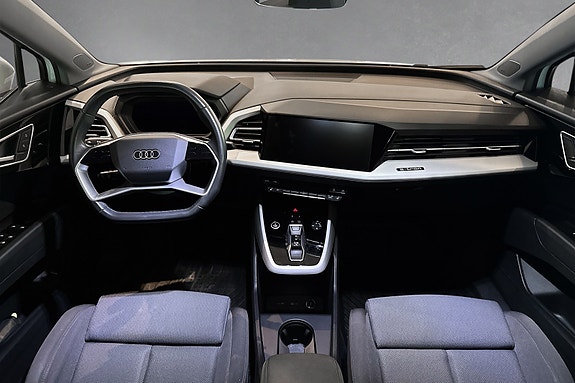 Audi Q4 e-tron 11 of 30