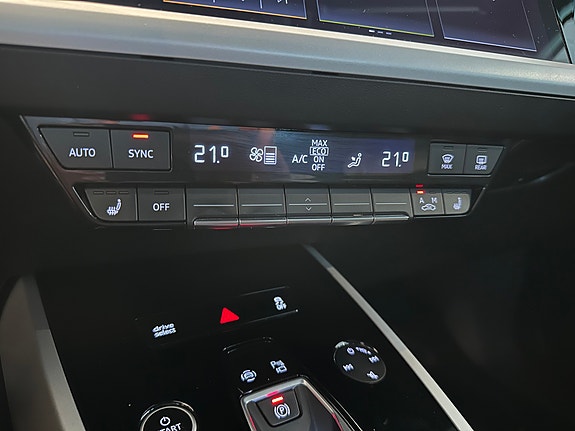 Audi Q4 e-tron 21 of 30