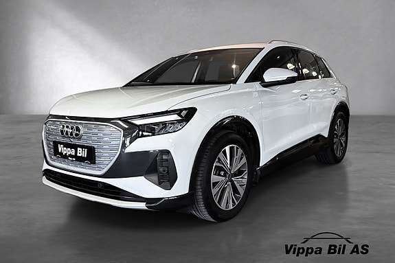 Audi Q4 e-tron 3 of 30