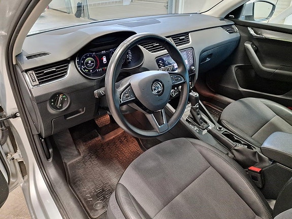 Skoda Octavia 17 of 30