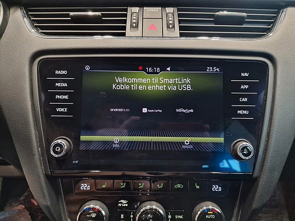 Skoda Octavia 14 of 30