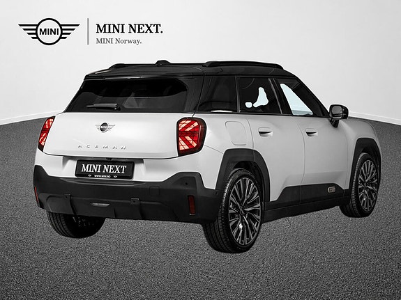 MINI Aceman SE 4 of 10
