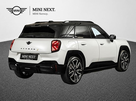 MINI Aceman SE 4 of 10