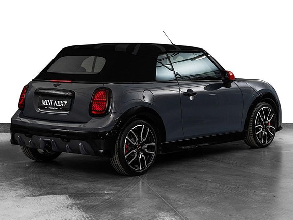 MINI John Cooper Works 5 of 5
