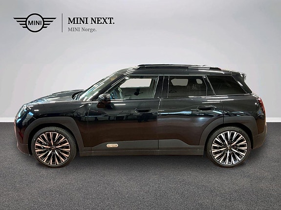 MINI Aceman SE 2 of 15