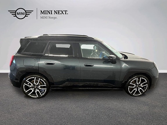 MINI Aceman SE 4 of 13