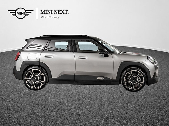 MINI Aceman SE 3 of 13