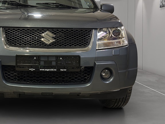 Suzuki Grand Vitara 5 of 5