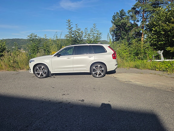 Volvo XC90 6 of 30