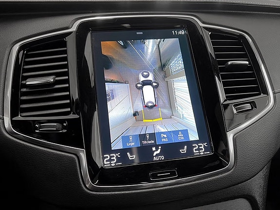 Volvo XC90 22 of 30