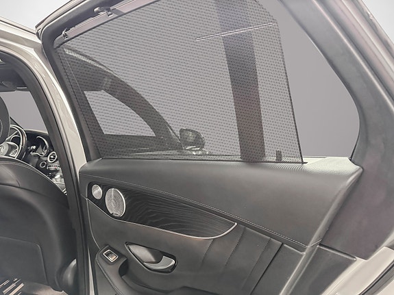 Mercedes-Benz GLC350 e 27 of 30