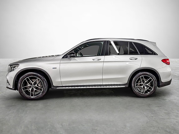 Mercedes-Benz GLC350 e 2 of 30