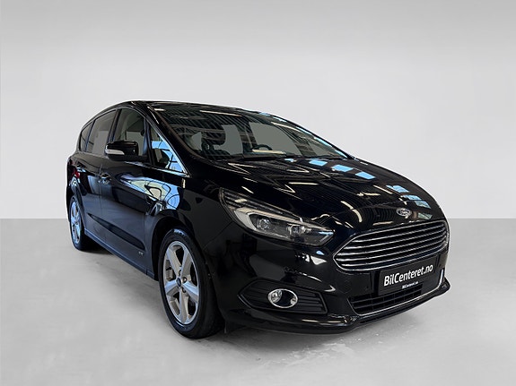 Ford S-MAX 3 of 5